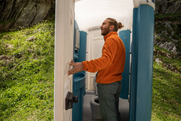 Best Portable restroom trailer rental  in St Jaco, IL