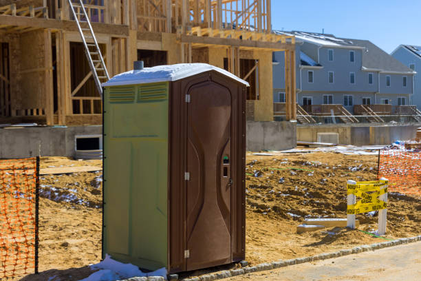 Portable Toilet Options We Offer in St Jaco, IL